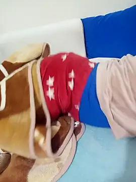 lolo890 online show from December 2, 2025, 9:38 pm