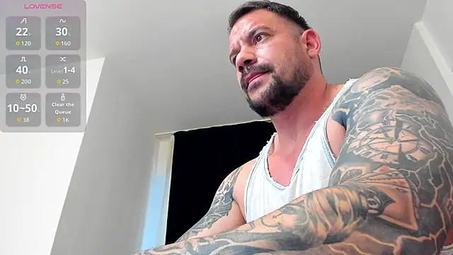 musclemonster31 online show from June 25, 2026, 5:12 am