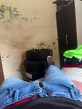 punhetaba online show from March 23, 2026, 12:49 pm