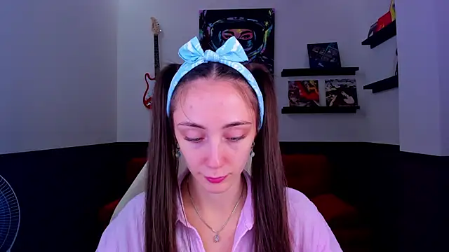Lexi Split online show from July 26, 2026, 2:18 am