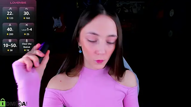 Snapshot of Lexi_Split chatting on February 7, 2026, 1:35 am Lexi Split online show from February 7, 2026, 1:35 am