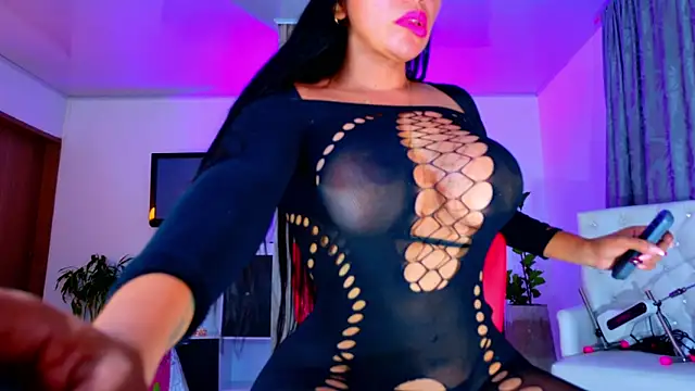 Snapshot of SQUIRT4UMEGAN chatting on February 2, 2026, 1:37 am SQUIRT4UMEGAN online show from February 2, 2026, 1:37 am