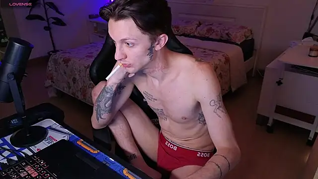 Snapshot of Tima_Lexikov_ chatting on December 19, 2024, 8:13 am Tima Lexikov online show from December 19, 2024, 8:13 am