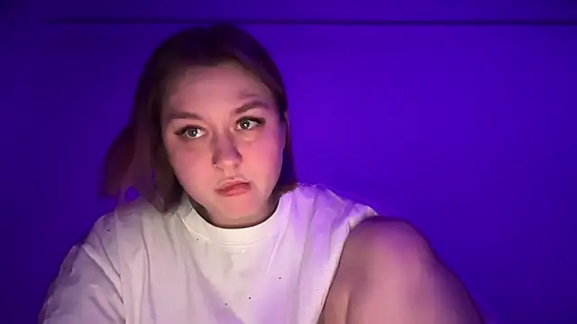 Isabel-Bailey online show from October 30, 2025, 9:01 pm