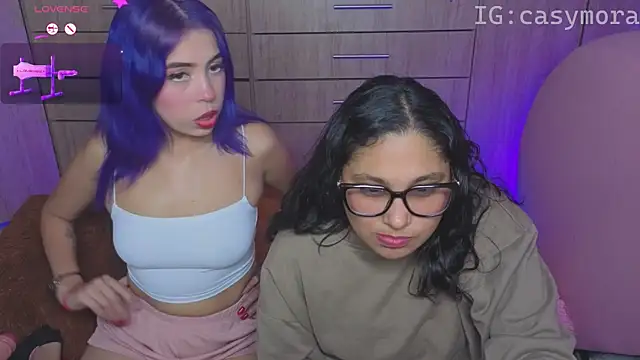 Cuteprincess21 online show from April 15, 2026, 12:05 am