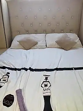 Snapshot of makaviwe chatting on February 20, 2025, 12:15 pm makaviwe online show from February 20, 2025, 12:15 pm