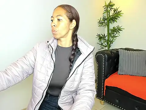 Rosalinda Cortez online show from July 25, 2026, 12:33 pm