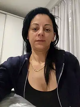 Snapshot of bruneta_sexy23 chatting on February 27, 2025, 4:35 am bruneta sexy23 online show from February 27, 2025, 4:35 am