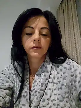 Snapshot of bruneta_sexy23 chatting on November 19, 2025, 4:12 am bruneta sexy23 online show from November 19, 2025, 4:12 am