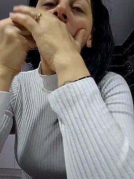 Snapshot of bruneta_sexy23 chatting on February 22, 2025, 5:46 pm bruneta sexy23 online show from February 22, 2025, 5:46 pm