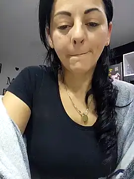 Snapshot of bruneta_sexy23 chatting on February 3, 2025, 4:25 am bruneta sexy23 online show from February 3, 2025, 4:25 am