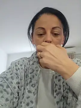 Snapshot of bruneta_sexy23 chatting on March 22, 2026, 6:37 am bruneta sexy23 online show from March 22, 2026, 6:37 am