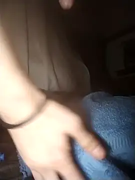 Snapshot of Cushington chatting on December 21, 2025, 4:25 am Cushington online show from December 21, 2025, 4:25 am