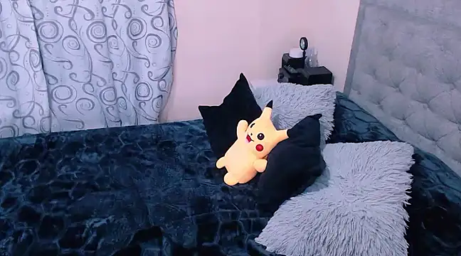 diana  34 online show from February 26, 2025, 11:30 pm