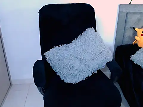 diana  34 online show from March 16, 2026, 12:07 am