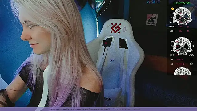 Snapshot of Fridart-house_Fortuna chatting on January 23, 2025, 2:28 pm Fridart-house Fortuna online show from January 23, 2025, 2:28 pm