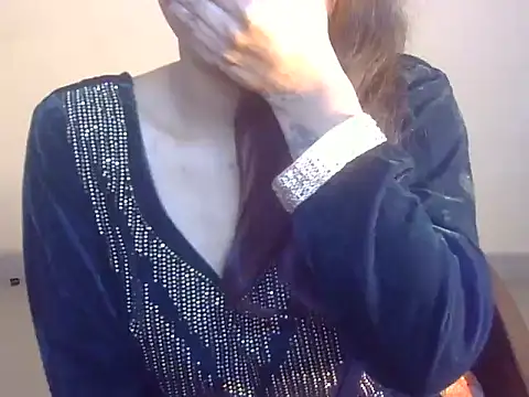 Snapshot of Lusty_Wife1 chatting on December 25, 2024, 9:22 pm Lusty Wife1 online show from December 25, 2024, 9:22 pm