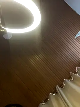 Snapshot of AgathaGeorgiou chatting on December 1, 2025, 10:21 pm AgathaGeorgiou online show from December 1, 2025, 10:21 pm