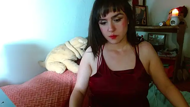 collette beaufoy  online show from November 7, 2025, 5:12 am