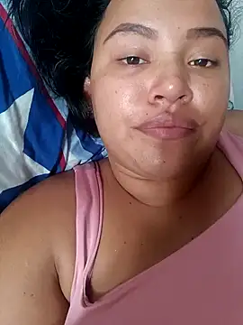 Julietha323 online show from December 29, 2024, 7:32 pm