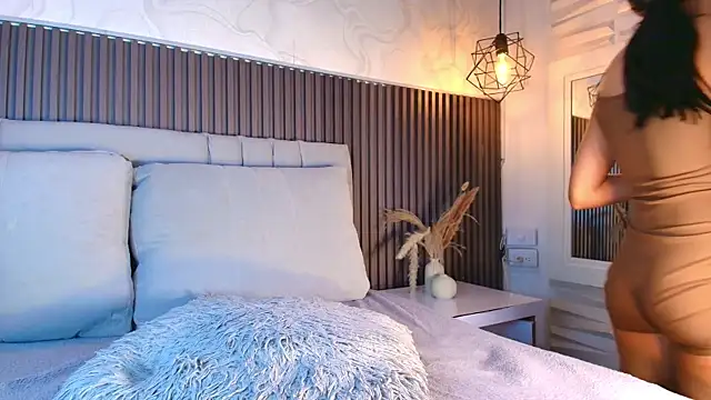 SHANONCLARK online show from February 17, 2026, 7:22 pm