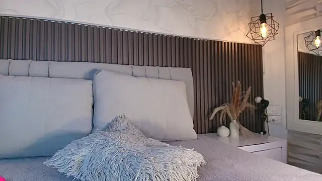 SHANONCLARK online show from February 23, 2026, 7:14 pm