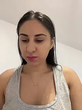 JenniferEdith online show from December 6, 2024, 10:21 am