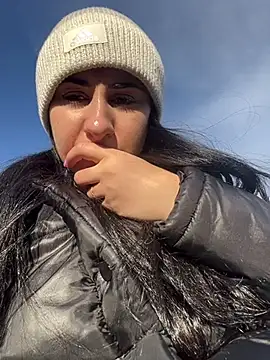 JenniferEdith online show from December 17, 2024, 12:11 pm