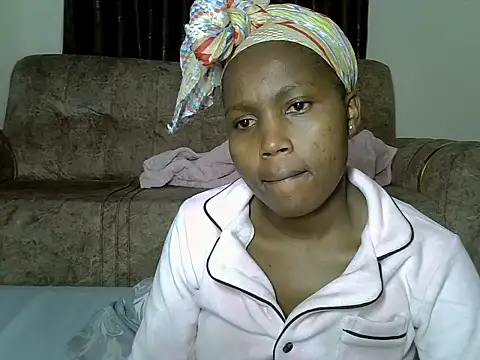 Snapshot of AurelAda chatting on February 27, 2026, 11:15 pm AurelAda online show from February 27, 2026, 11:15 pm