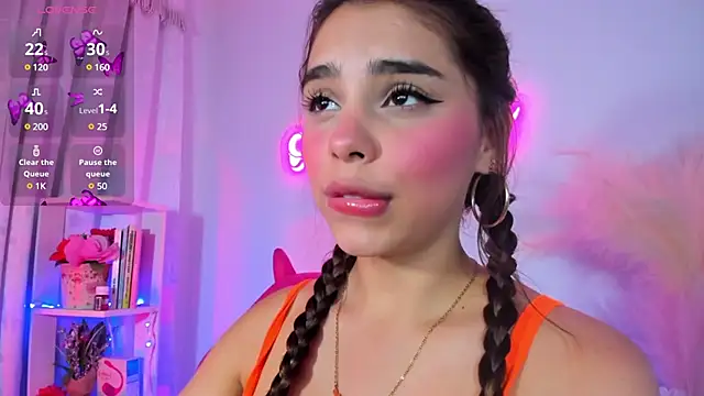 Snapshot of crisbell_lopez chatting on March 3, 2025, 12:34 am crisbell lopez online show from March 3, 2025, 12:34 am