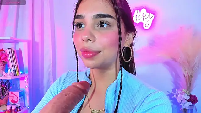 Snapshot of crisbell_lopez chatting on February 12, 2025, 3:29 am crisbell lopez online show from February 12, 2025, 3:29 am