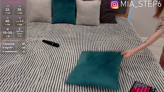 Snapshot of mia_stephan chatting on January 24, 2025, 4:59 am mia stephan online show from January 24, 2025, 4:59 am