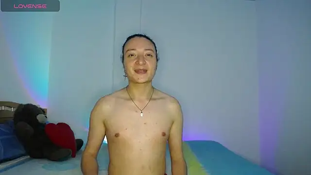 Snapshot of monkeywillwhite chatting on December 7, 2024, 4:04 am monkeywillwhite online show from December 7, 2024, 4:04 am