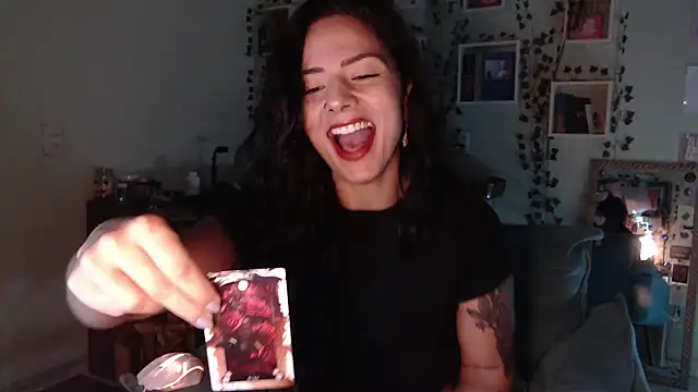 BeellyDance online show from April 18, 2026, 12:29 pm