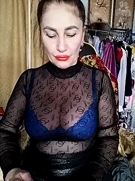 lindaledi2 online show from January 7, 2026, 3:28 pm