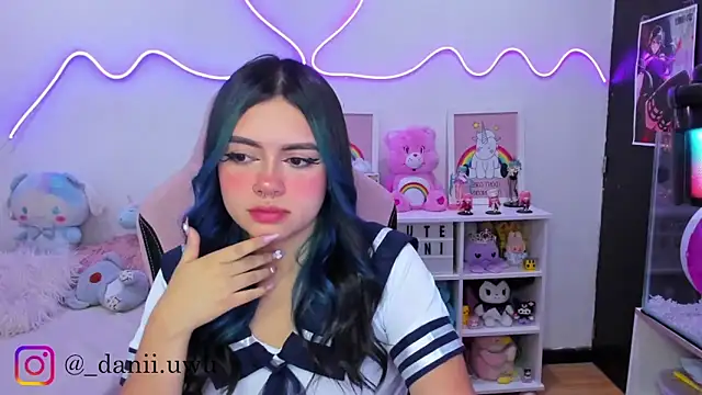 CuteDani  online show from September 11, 2025, 9:53 am