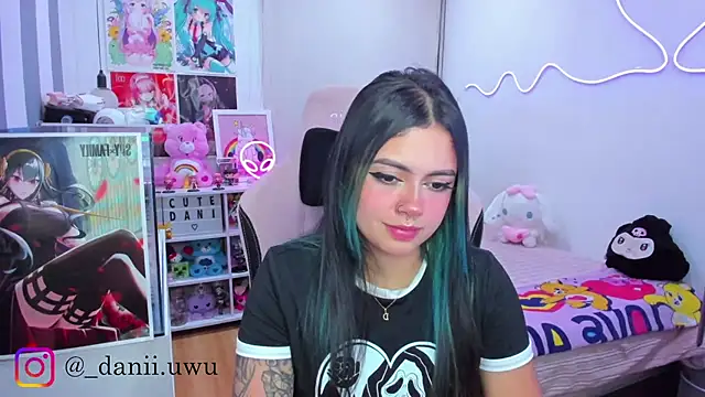 CuteDani  online show from January 9, 2026, 7:04 am