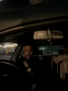 Dick 6inches online show from October 19, 2025, 2:31 pm