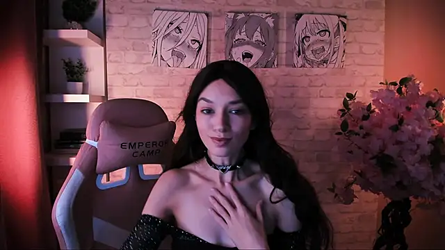 Snapshot of VivianLy_ chatting on November 28, 2025, 11:10 am VivianLy online show from November 28, 2025, 11:10 am