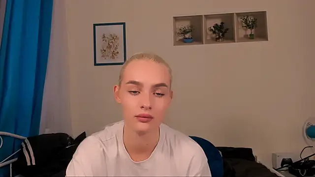 OliviaKisss online show from May 31, 2026, 3:07 pm
