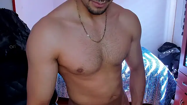 Snapshot of Tommy_Bred chatting on November 20, 2025, 6:52 pm Tommy Bred online show from November 20, 2025, 6:52 pm