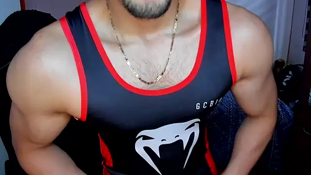 Snapshot of Tommy_Bred chatting on November 25, 2025, 6:08 pm Tommy Bred online show from November 25, 2025, 6:08 pm