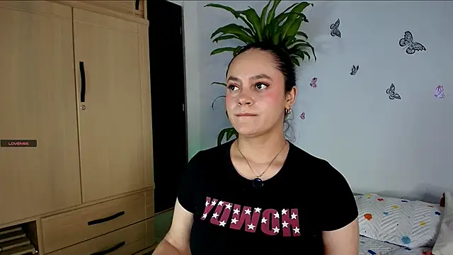 VICTORIABLACK xh online show from April 14, 2026, 7:30 pm