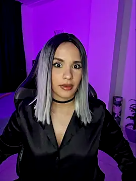 Snapshot of heyshaa chatting on January 26, 2025, 2:14 am heyshaa online show from January 26, 2025, 2:14 am