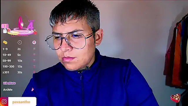 Yessi rousse online show from November 12, 2025, 4:49 am