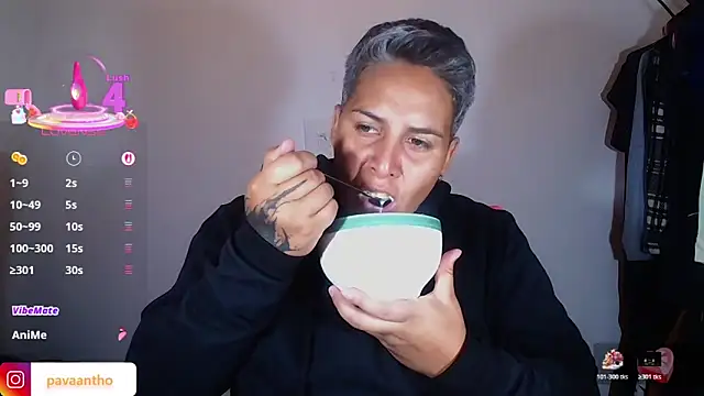 Yessi rousse online show from October 23, 2025, 11:47 pm