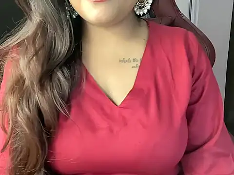 Snapshot of shanayaaa_1 chatting on February 25, 2026, 7:25 pm shanayaaa 1 online show from February 25, 2026, 7:25 pm