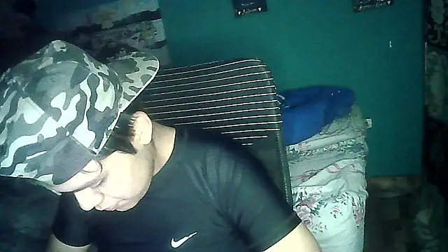 Snapshot of Valesh20 chatting on September 13, 2025, 3:39 am Valesh20 online show from September 13, 2025, 3:39 am