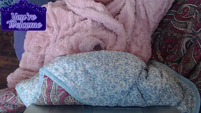 martachatte online show from March 8, 2026, 8:50 am