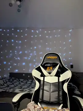 Snapshot of minalawarden chatting on February 12, 2026, 10:26 am minalawarden online show from February 12, 2026, 10:26 am